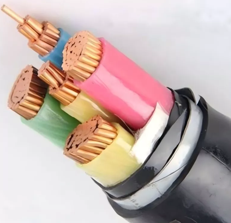 ما هي العوامل التي تؤثر على القدرة الاستيعابية الحالية لخطوط الكهرباء ذات الجهد المنخفض؟